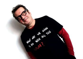 FUQIA E PATHYESHME E NJERËZIMIT: Thirrje për Vitin e Ri për t’u angazhuar përsëri në luftën për demokraci dhe të drejtat e njeriut