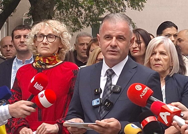 (VIDEO) Ganiu: “Të mos harrojmë, të mos qëndrojmë indiferentë, të jemi gjithmonë zëri i paqes dhe i ndërgjegjes”