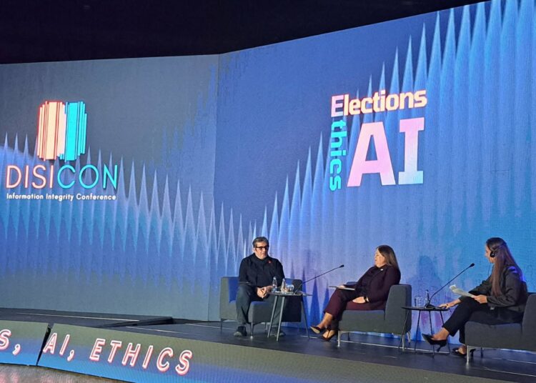 Deralla në DISICON 9, Prishtinë: Inteligjenca Artificiale po Ripërcakton Zgjedhjet dhe Hap Rreziqe të Reja për Demokracinë