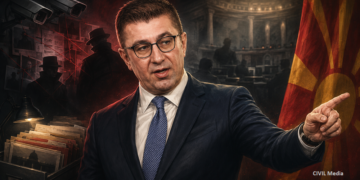 AFERË SPIUNAZHI: Ndërsa po zhvillohet hetimi për operacione spiunazhi, Mickoski pretendon se bëhet fjalë për “fundërrinë spiune” dhe “brejtës”